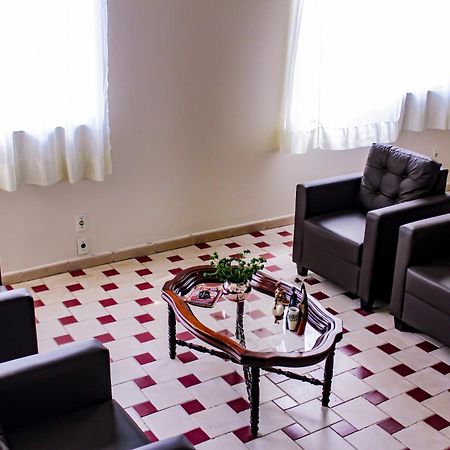 Hotel Primavera Betim Buitenkant foto